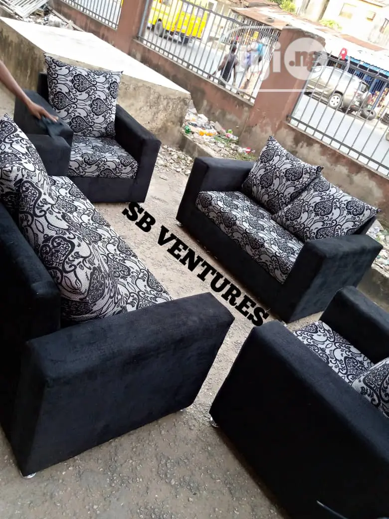 7 Sitter Sofa ( BRAND NEW )