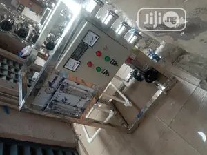 4 Membrane R O Water Treatment Mac1000 Liters Per Hour Tank