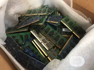 Photo - Bulk Sale of 1GB DDRAM ( 10 Pieces) Memory for Laptops