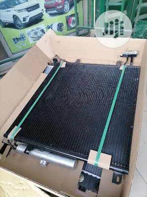 Land /Range Rover Condenser 06-09