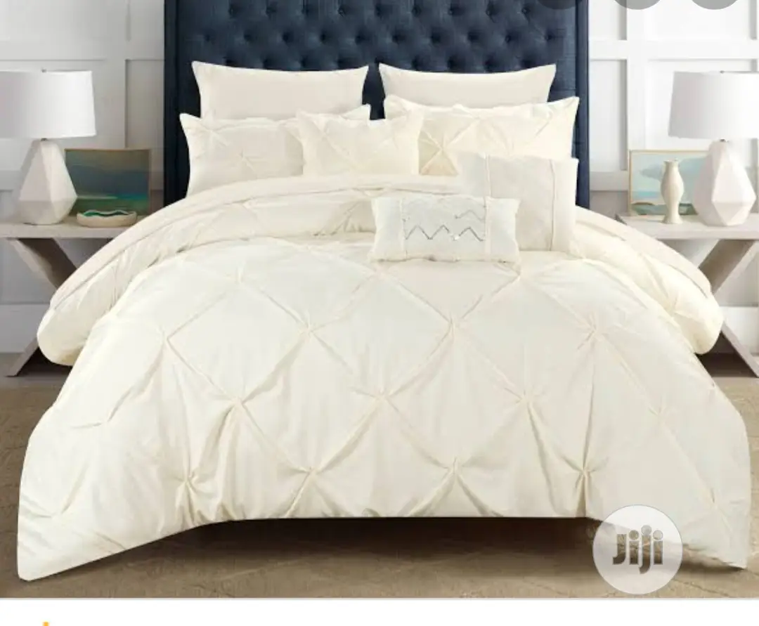 Quality Duvet, Bedsheet With 4 Pillowcases