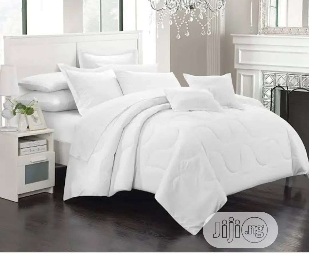 Correct White Duvet, Bedsheet With 4 Pillowcases