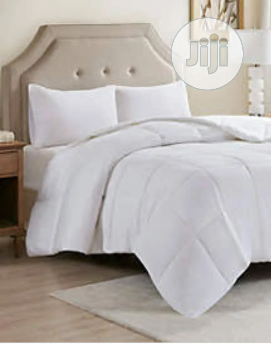 Correct White Duvet, Bedspread With 4 Pillowcases