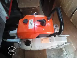 Stihl Wood/ Tree Cutting Machine Ms070