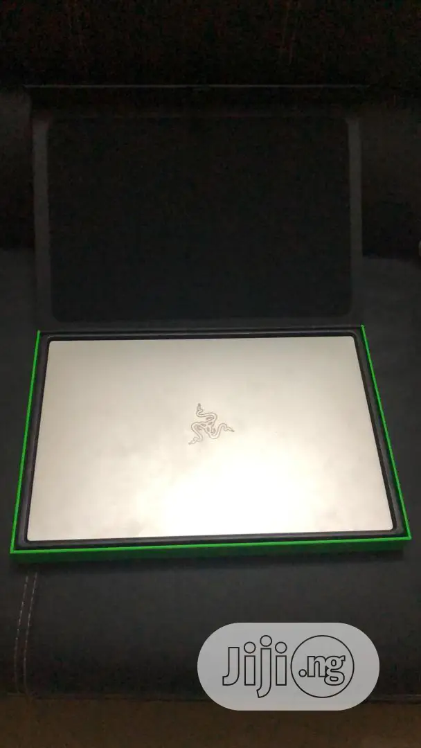 Laptop Razer Blade 32GB Intel Core I7 SSD 512GB