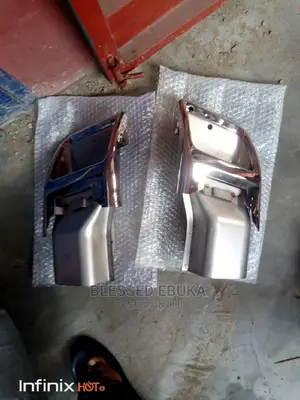 Range Rover Vogue 2012_2013 Bumper Mouth