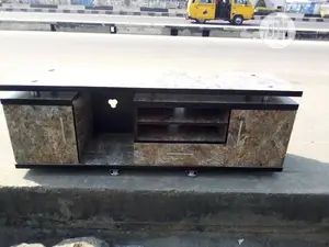 5feet Plastma Tv Standing