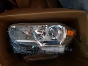Headlights for Toyota Tundra 2015 to 2019 Available
