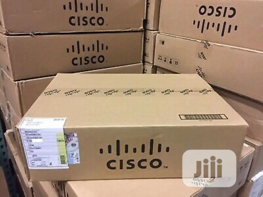 Cisco C1000-24p-4g-l Catalyst Switch