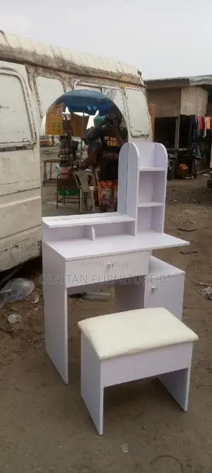 Dressing Table + Mirror