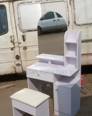 Dressing Table + Mirror