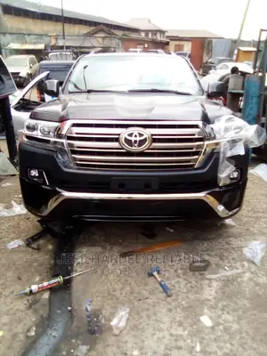 Toyota Land Cruiser 2008 Edition Upgraded To 2018 Model