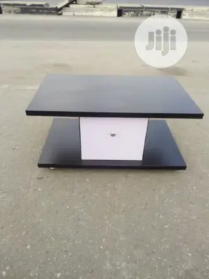 Certer Table