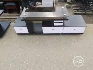 Plastma Tv Standing