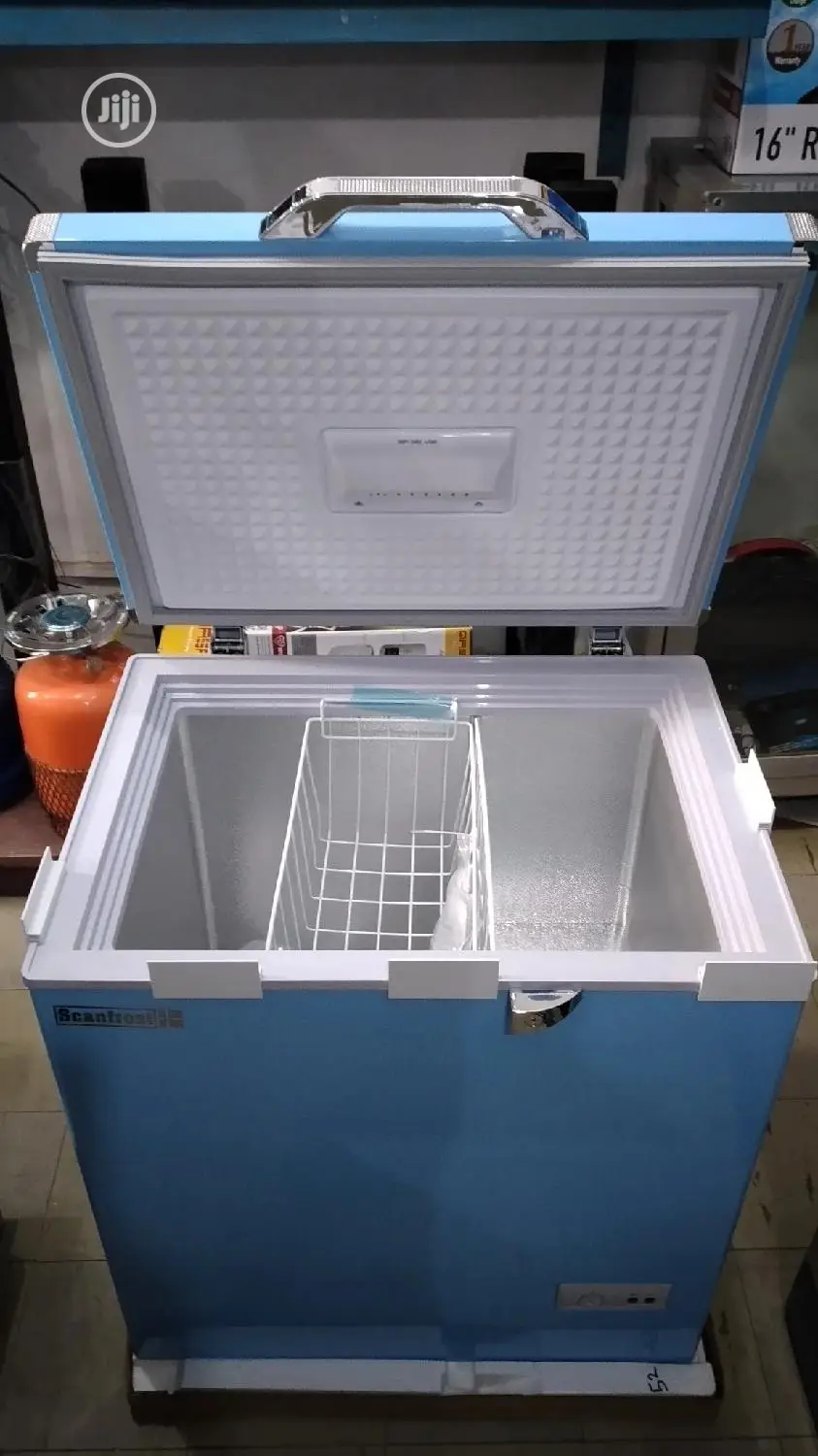 Scanfrost Chest Freezer SFL 150e