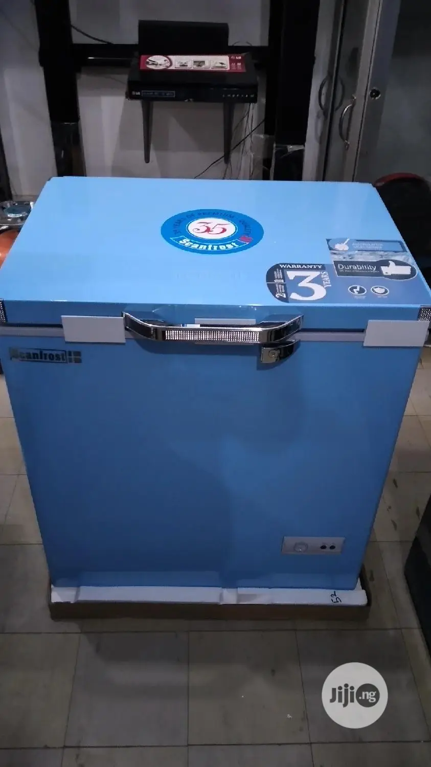 Scanfrost Chest Freezer SFL 150e