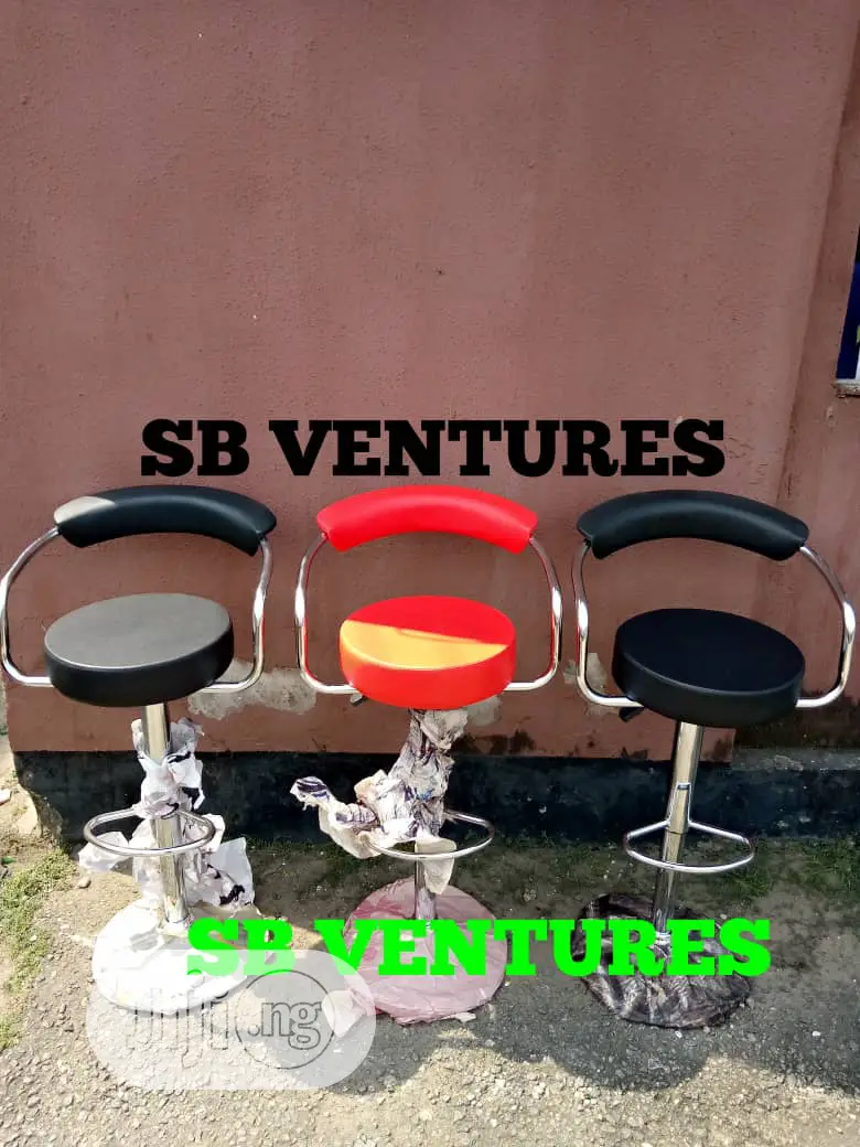 Studio Chair/ Bar Chair