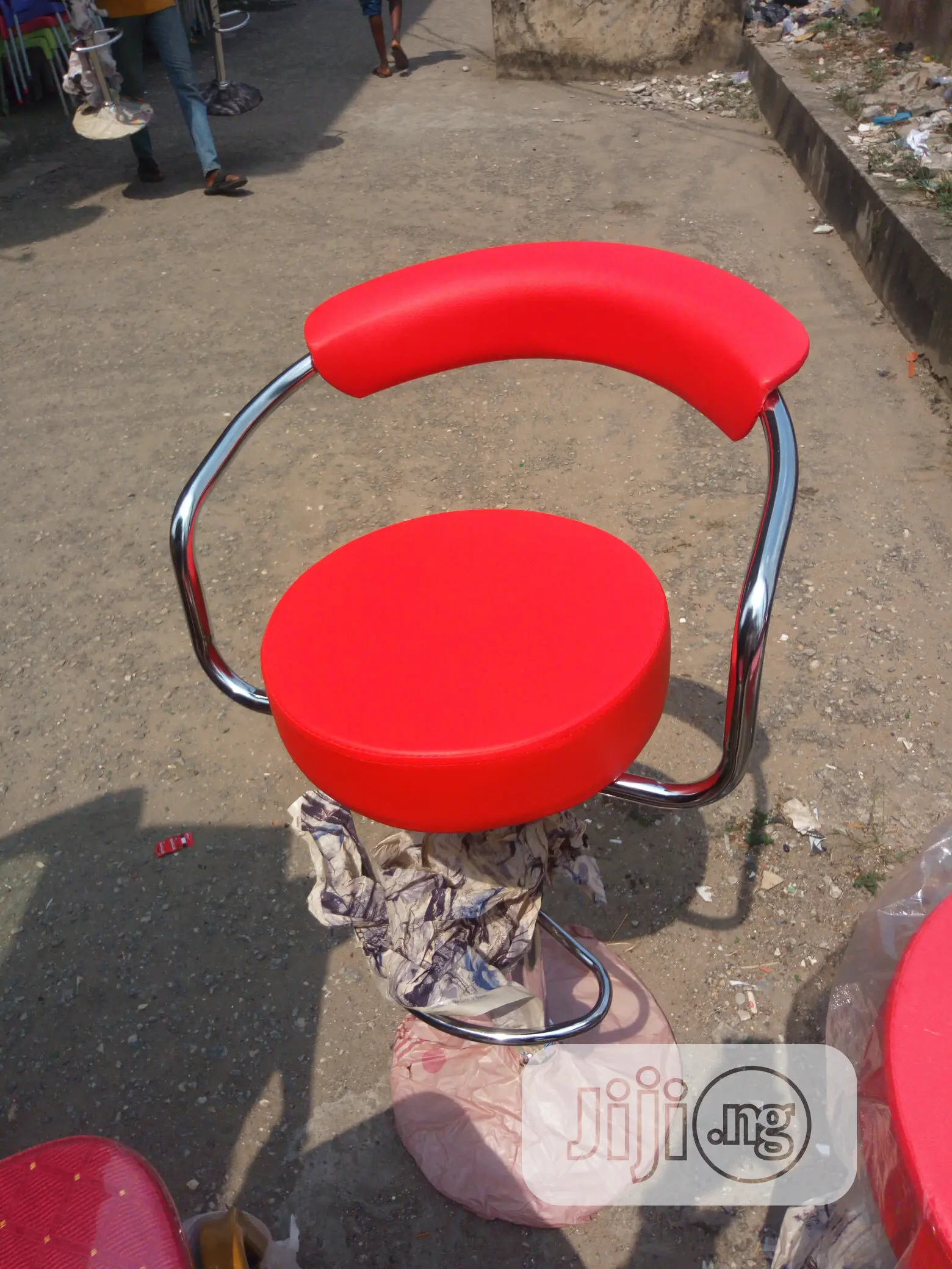 Studio Chair/ Bar Chair
