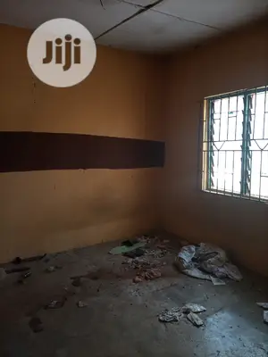 Photo - 1bdrm Room & Parlour in Ipaja for rent