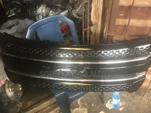 Ford Explorer Front 2013 Model Grille