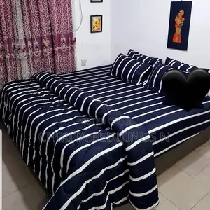 Bedspread + 4 Pillowcases and Duvet