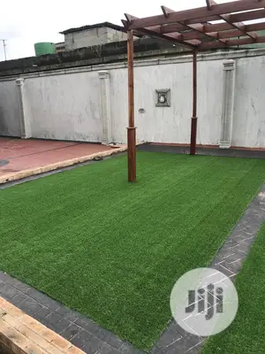 Green Grass Rugs for Open Space Bar for Indoor or Outdoor
