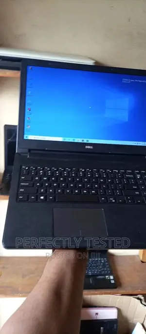 Laptop Dell Inspiron 15 3000 4GB Intel Core I5 HDD 500GB