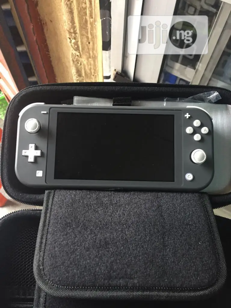Nintendo Switch Lite