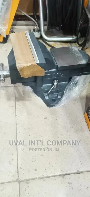Bench Vice 6"