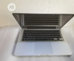 Laptop Apple MacBook Pro 2012 8GB Intel Core I5 HDD 640GB