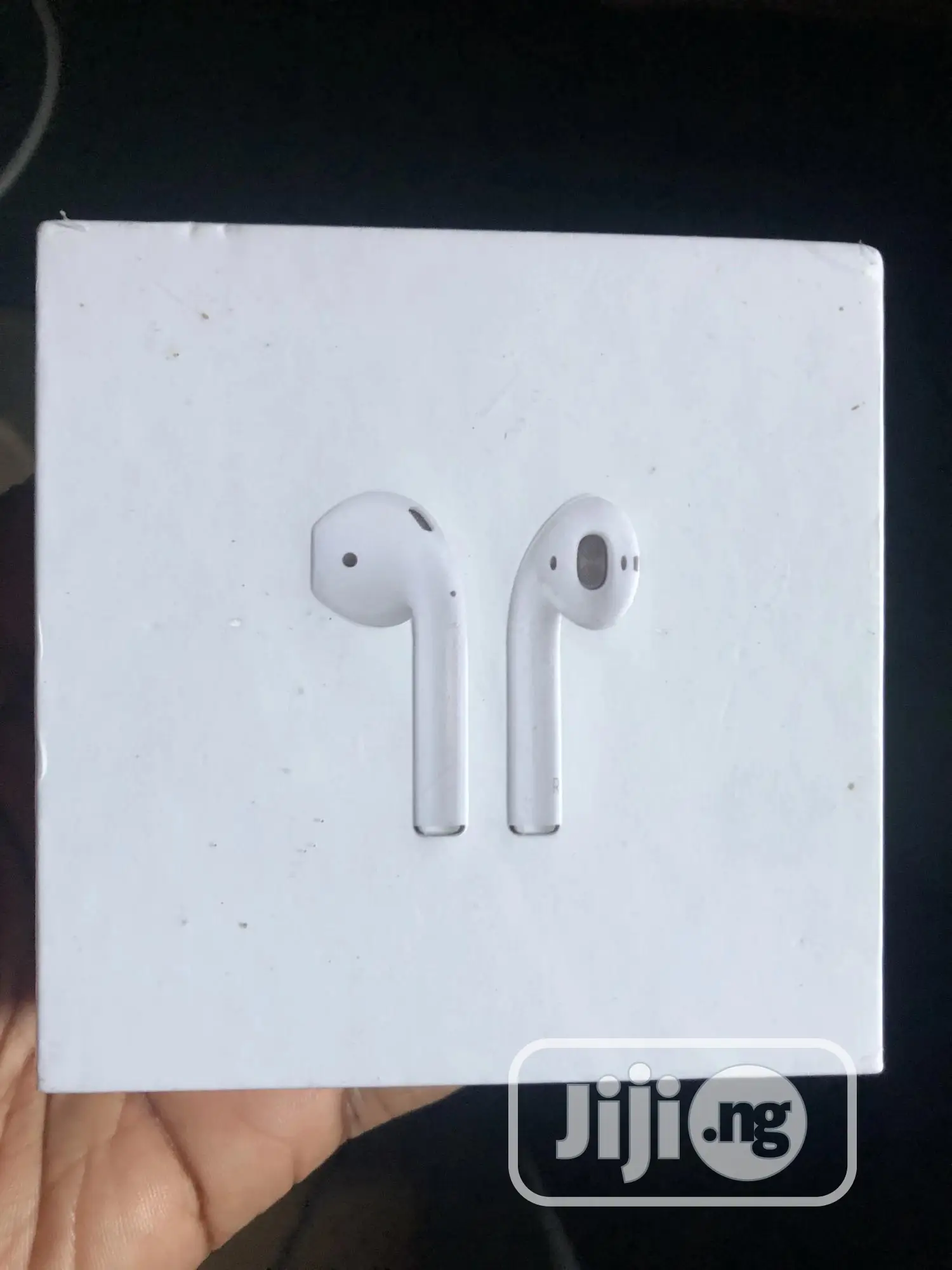 Airpods 2 With Wireless Charging Case