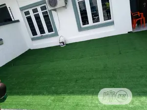 Quality Green Grass Rug