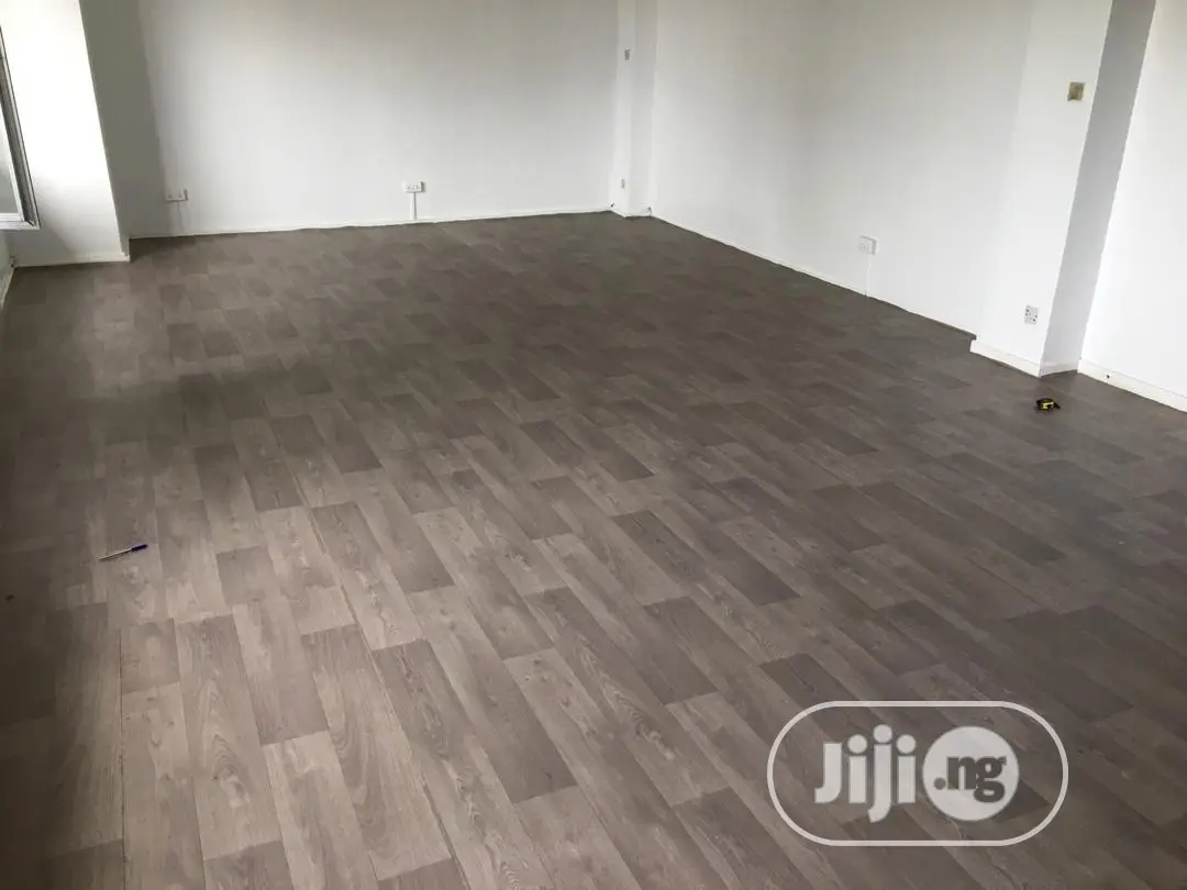 Great Looking Flooring Carpet