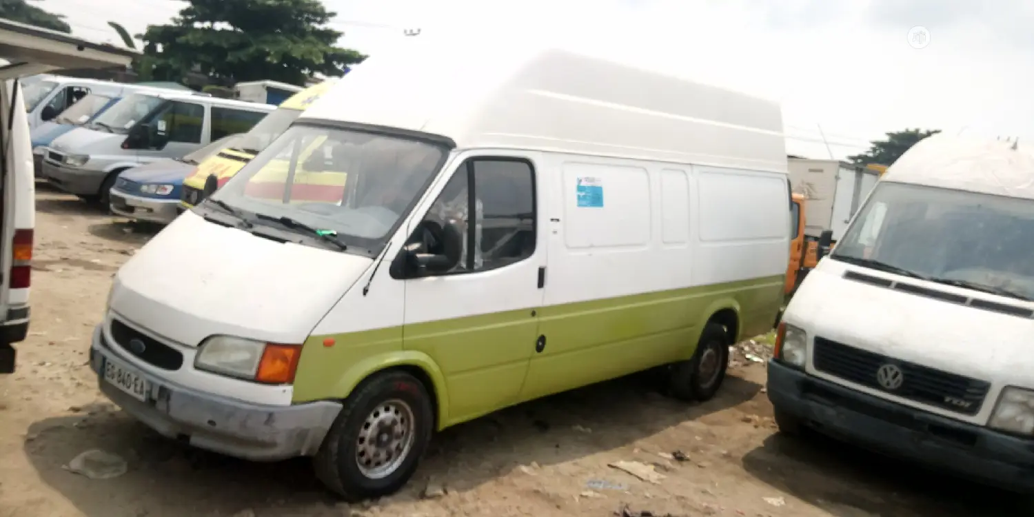 Ford Transit 2002 White