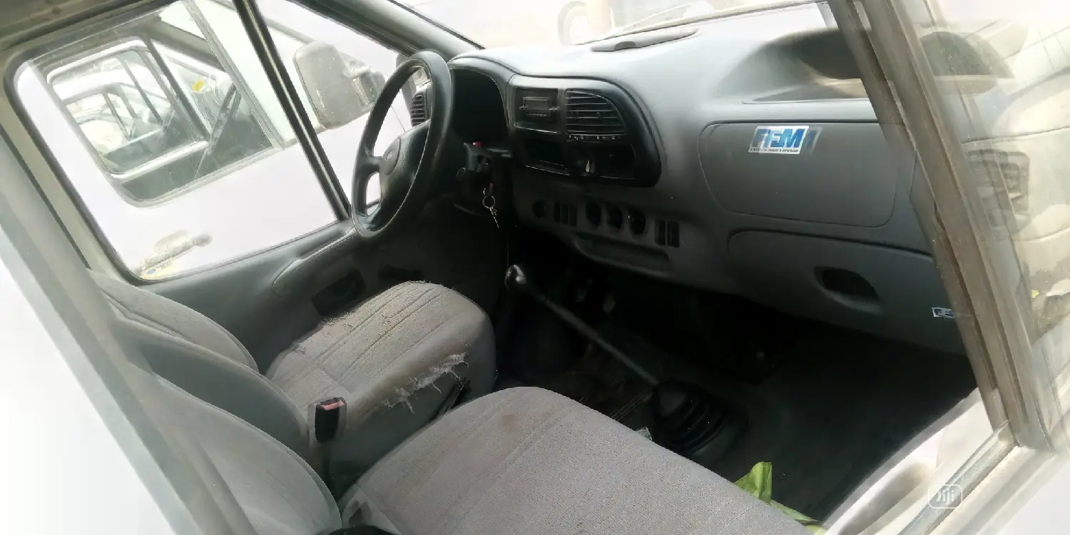 Ford Transit 2002 White