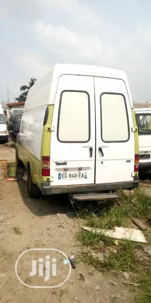 Ford Transit 2002 White