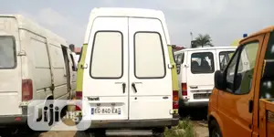 Ford Transit 2002 White
