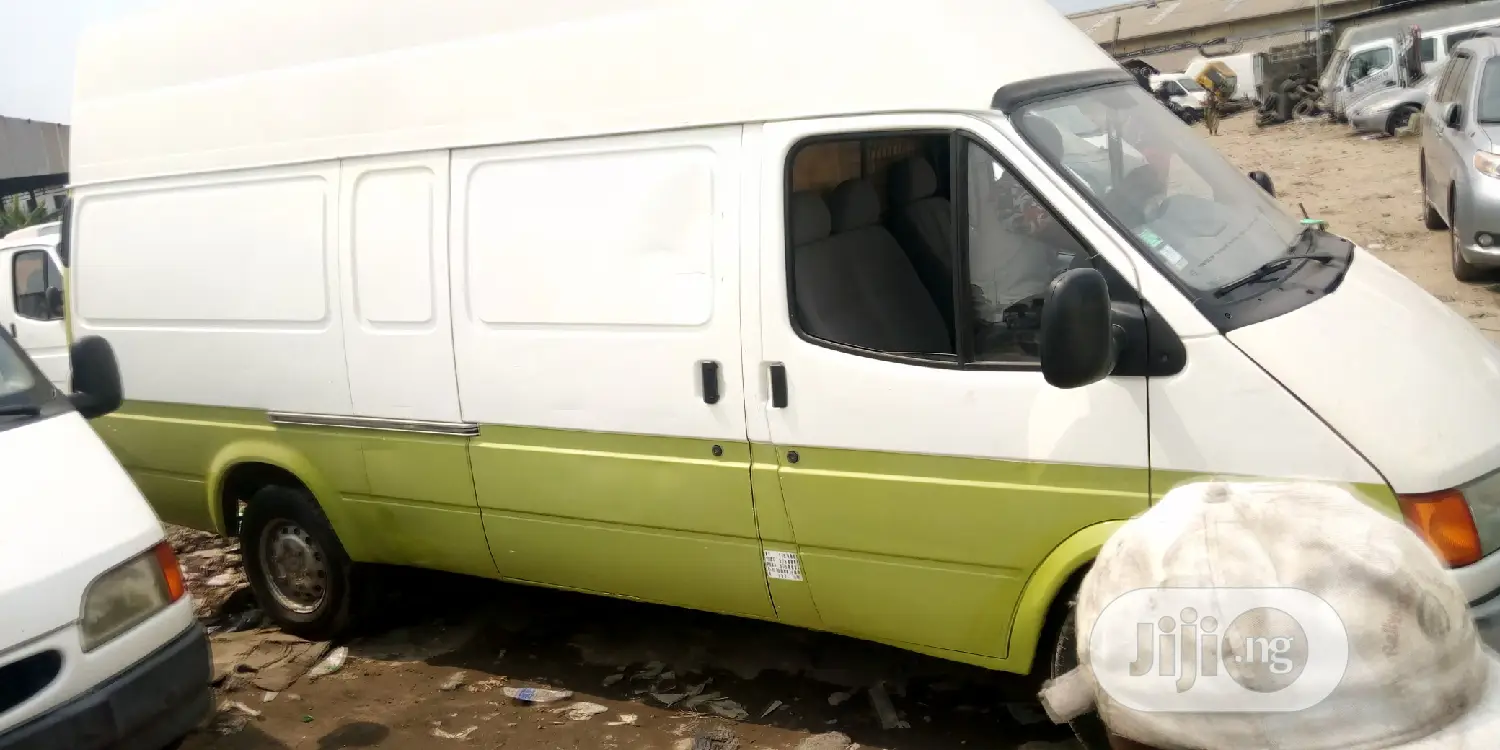 Ford Transit 2002 White