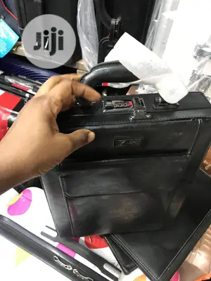 Men Quality Brief Case