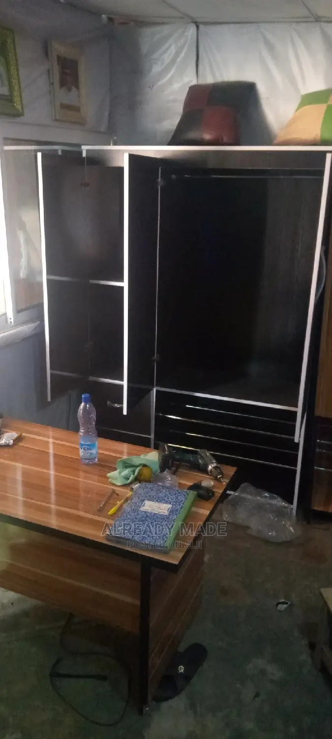 Three Face Wardrobe