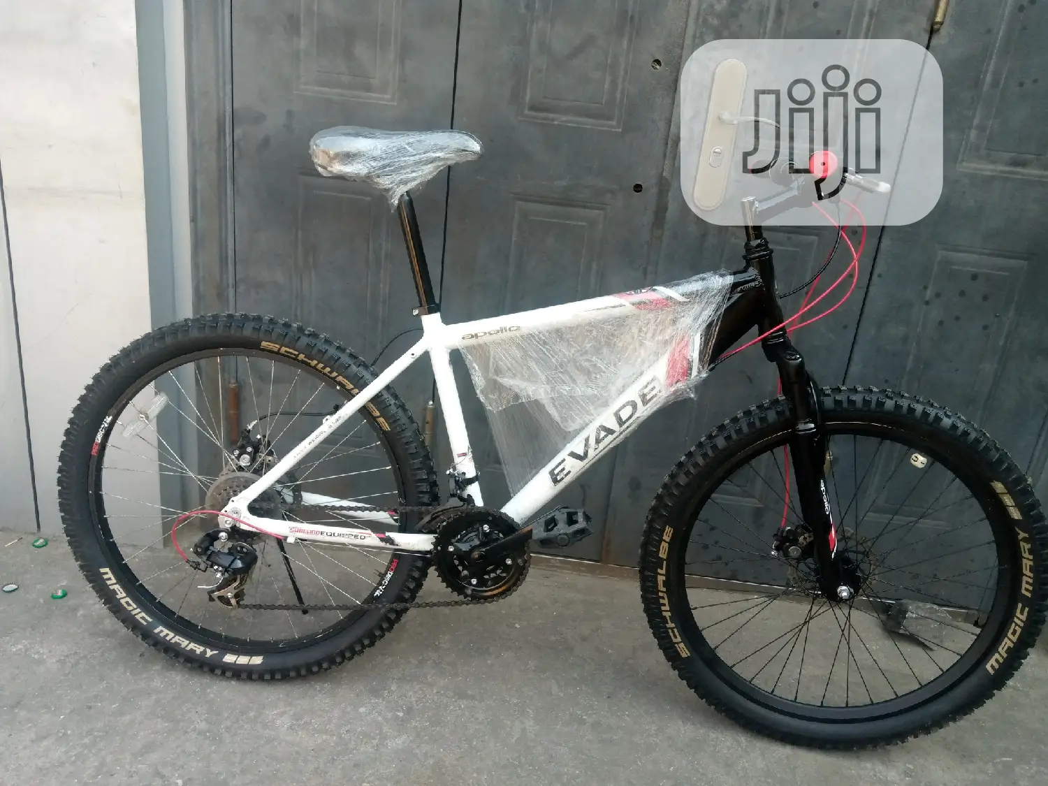 Apollo Big Tyre Sport Bicycle