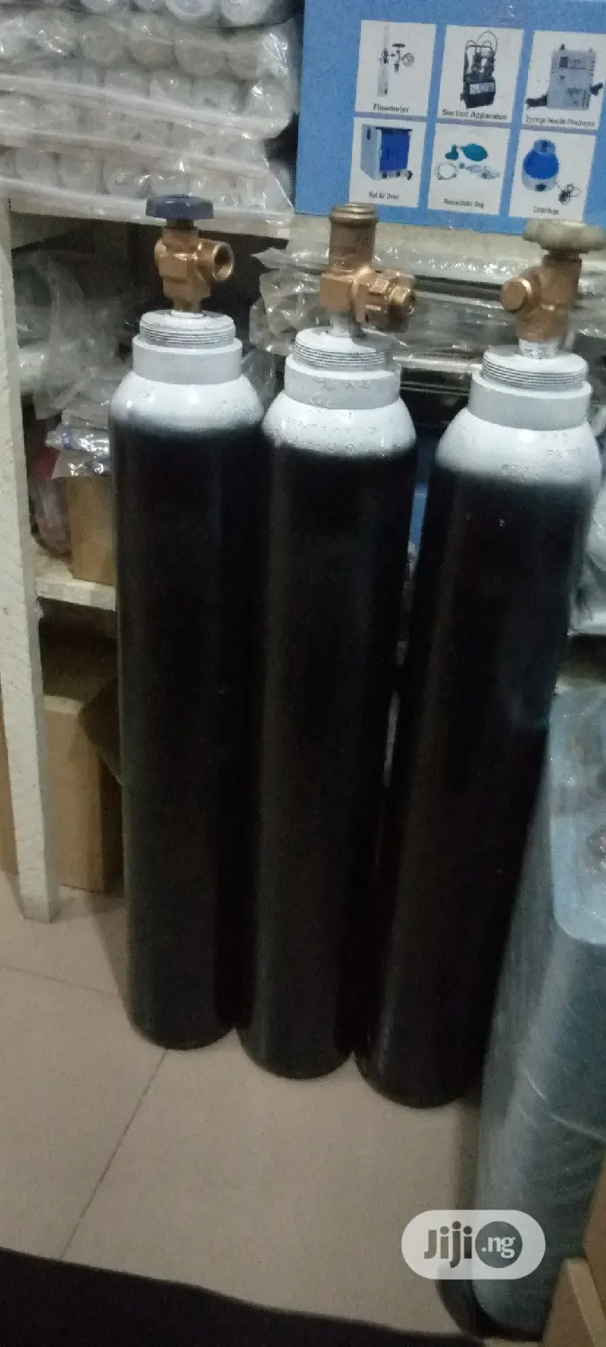Oxygen Cylinder