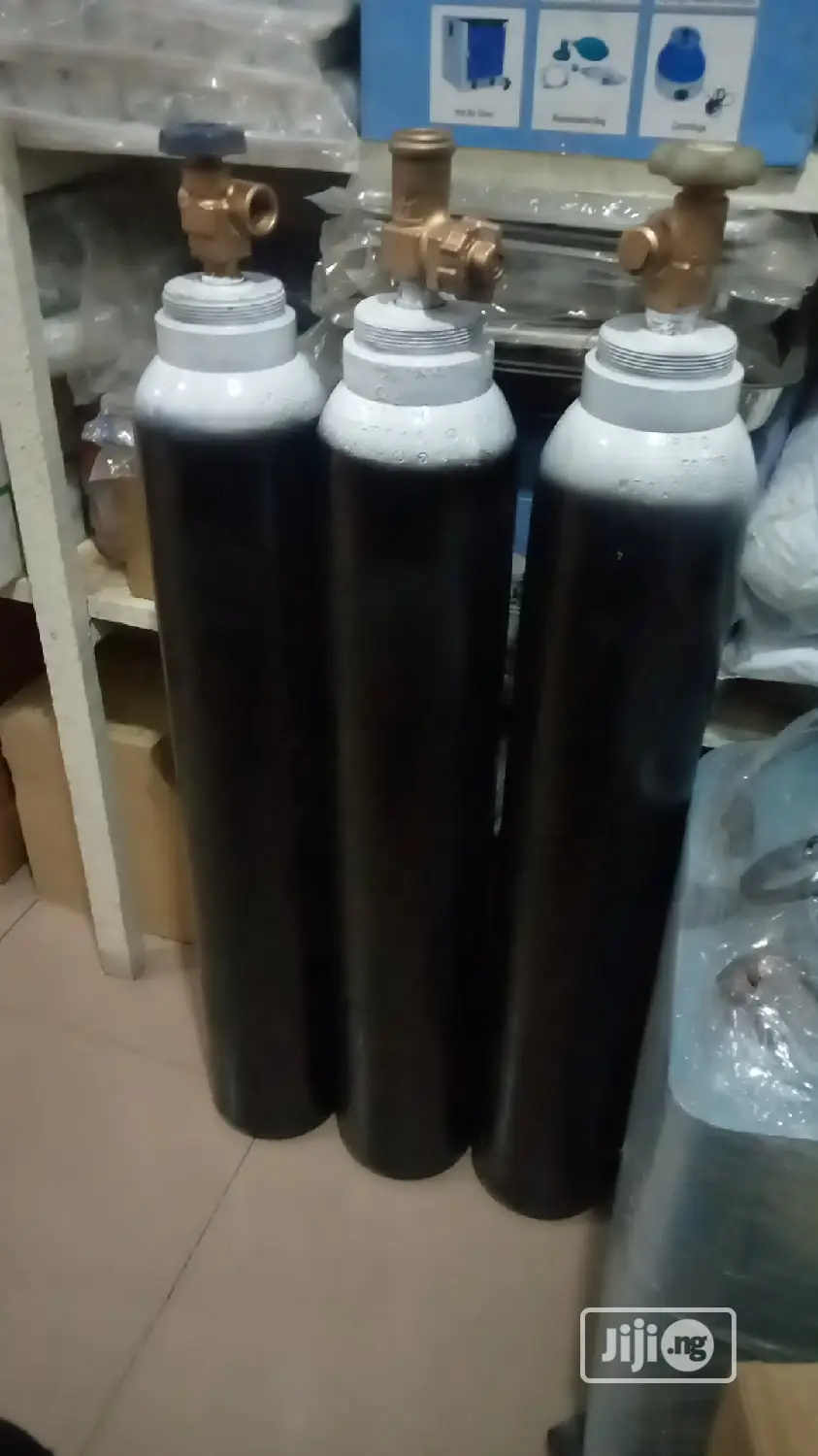 Oxygen Cylinder