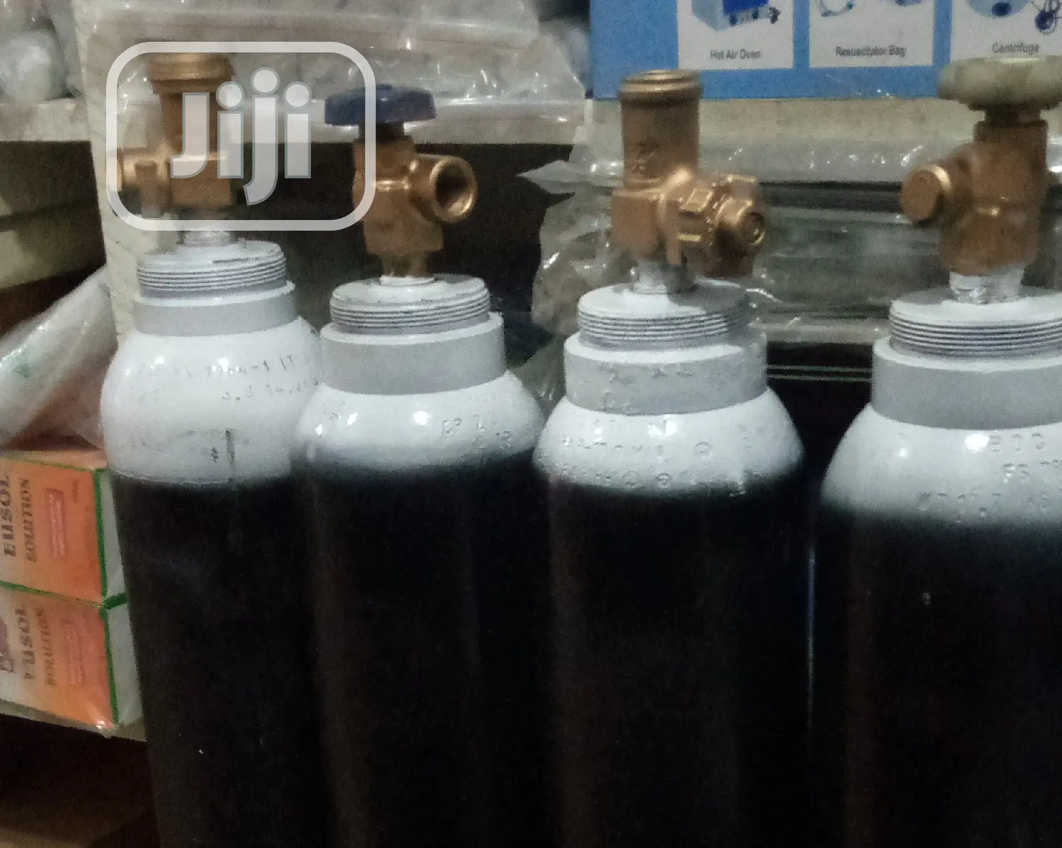 Oxygen Cylinder