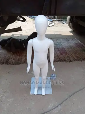 Age 3 to 5 Years White Glossy Kids Mannequins