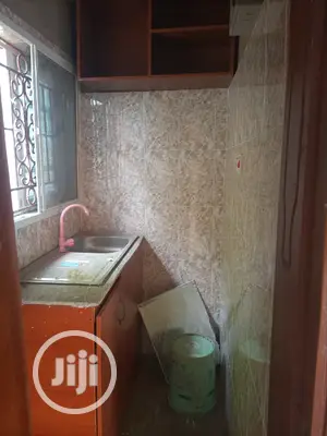 Mini Flat in Ipaja for rent