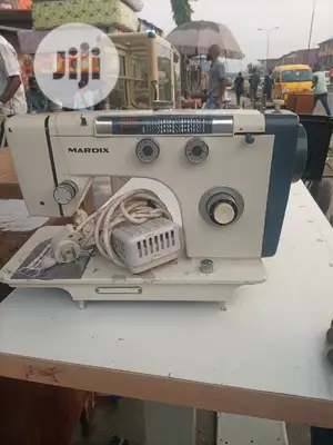 Photo - Mardix Multiple Purpose Sewing Machine