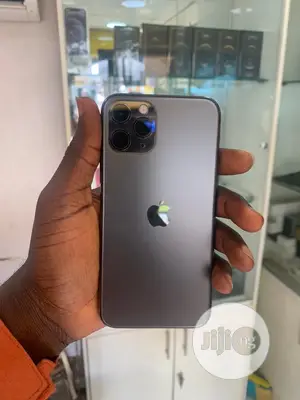 Apple iPhone 11 Pro 64 GB Gray