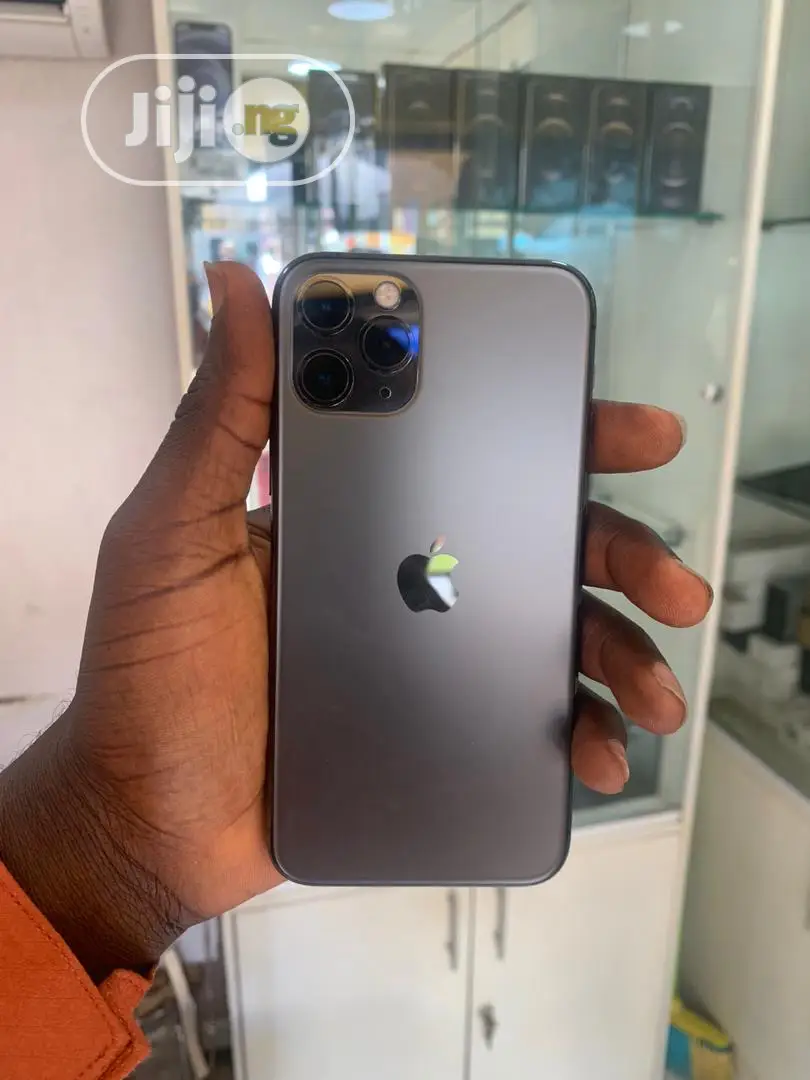 Apple iPhone 11 Pro 64 GB Gray