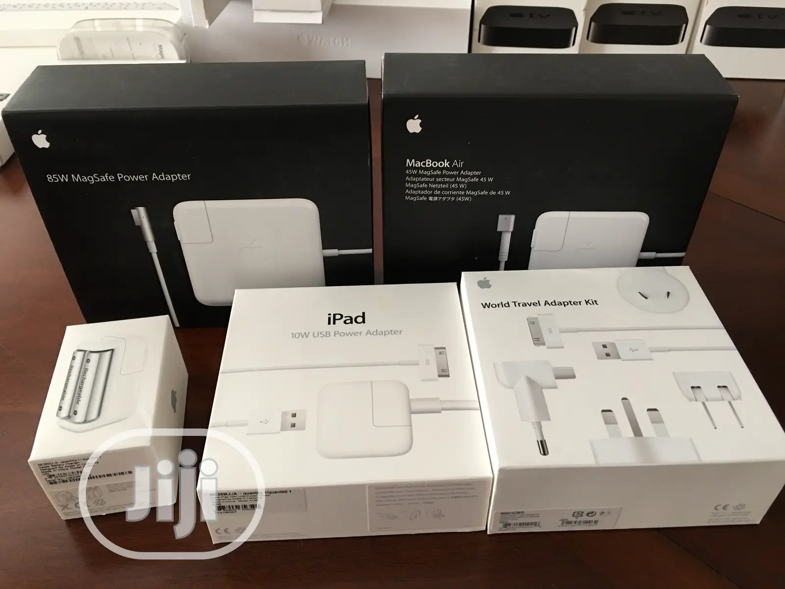 Apple Cables Chargers